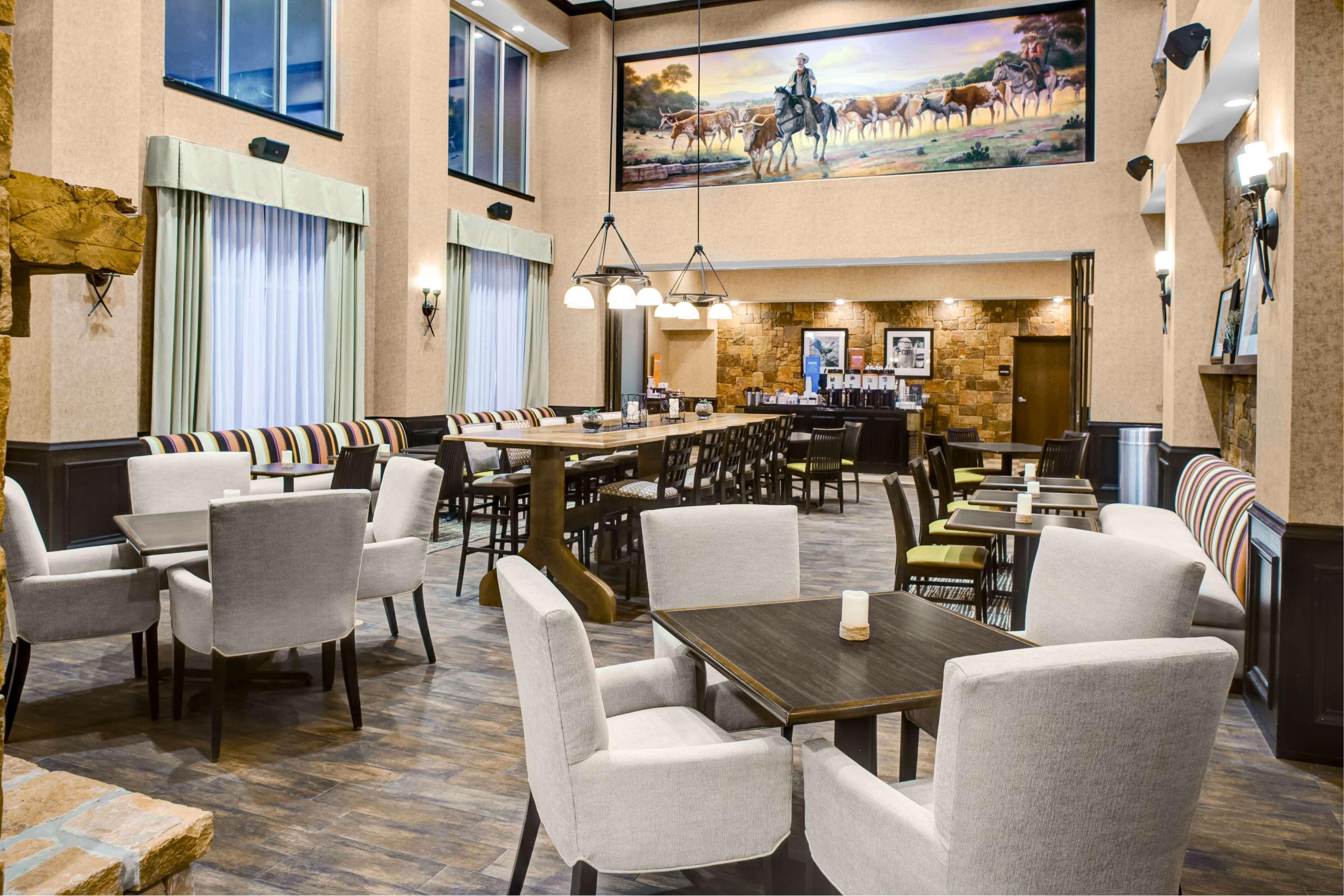 Hampton Inn & Suites Boerne Bagian luar foto