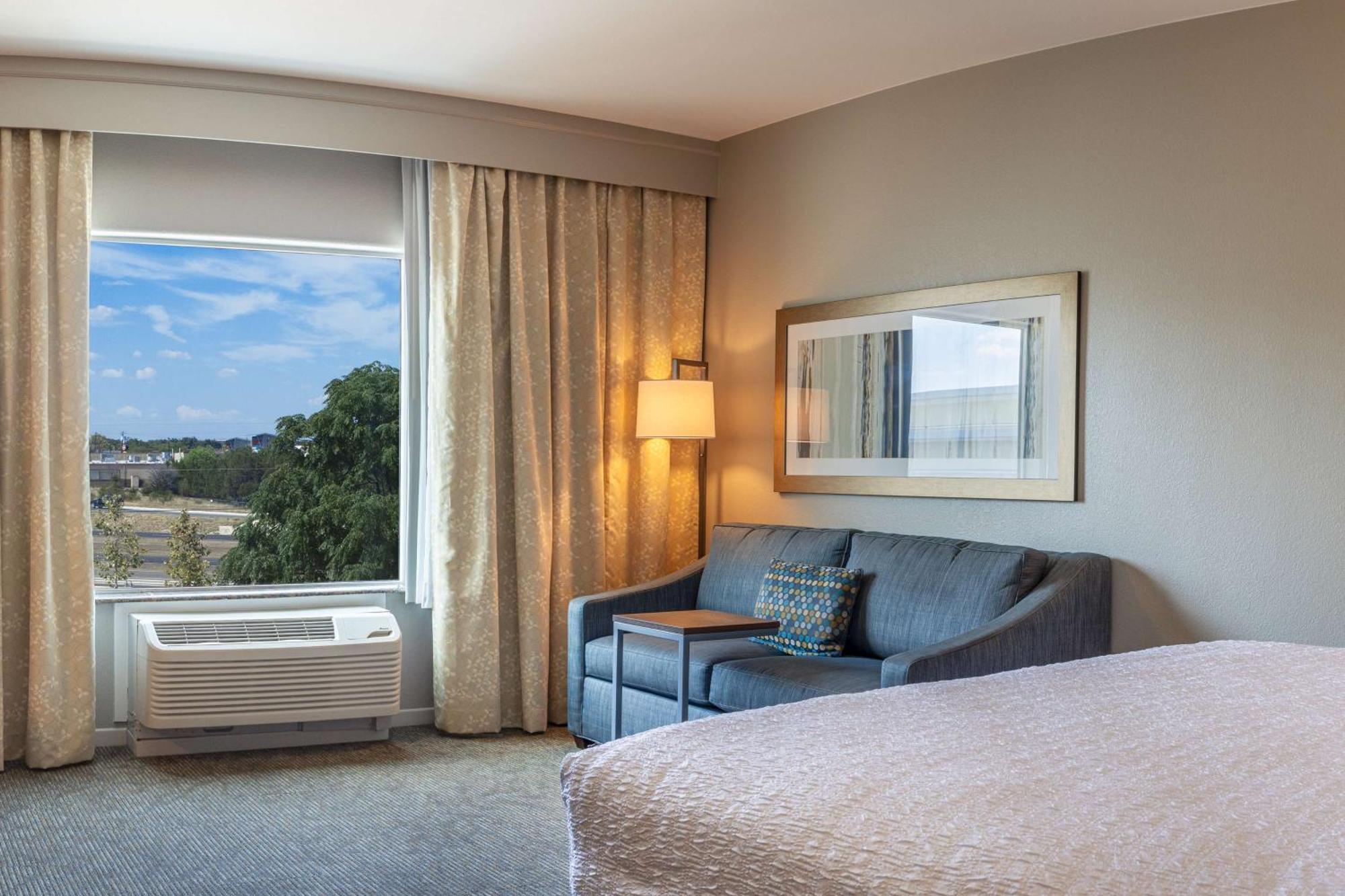 Hampton Inn & Suites Boerne Bagian luar foto