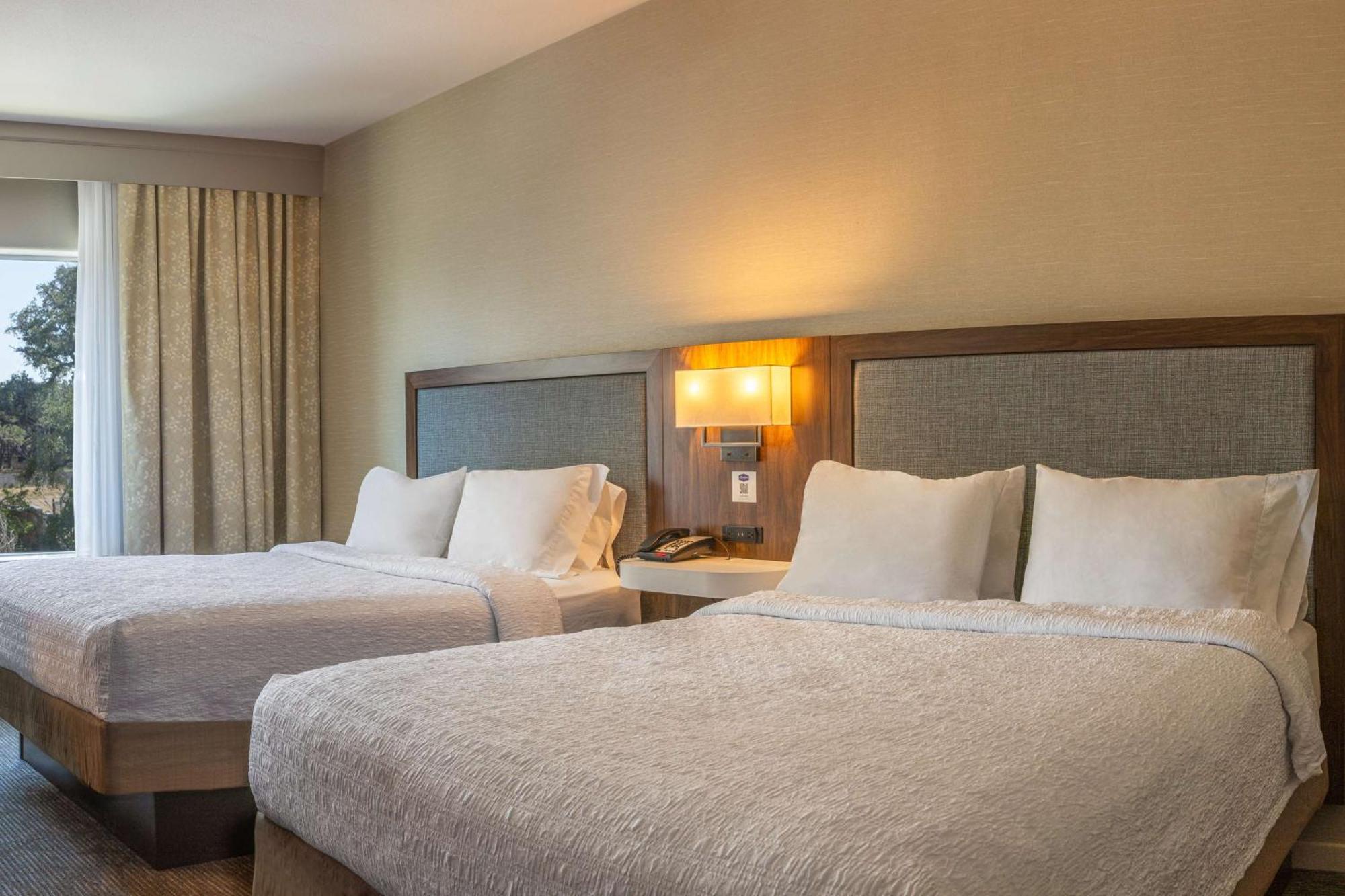 Hampton Inn & Suites Boerne Bagian luar foto