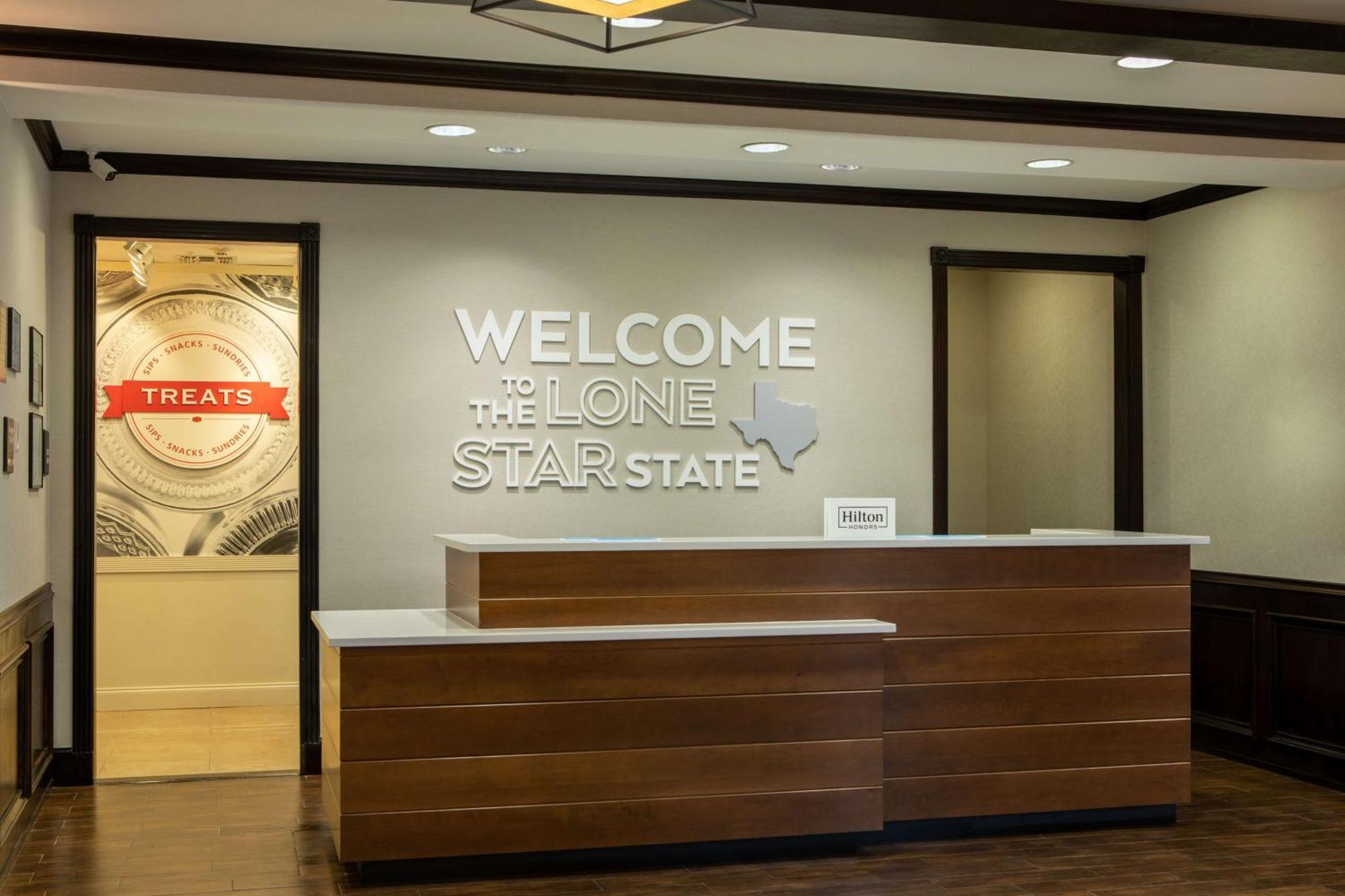 Hampton Inn & Suites Boerne Bagian luar foto