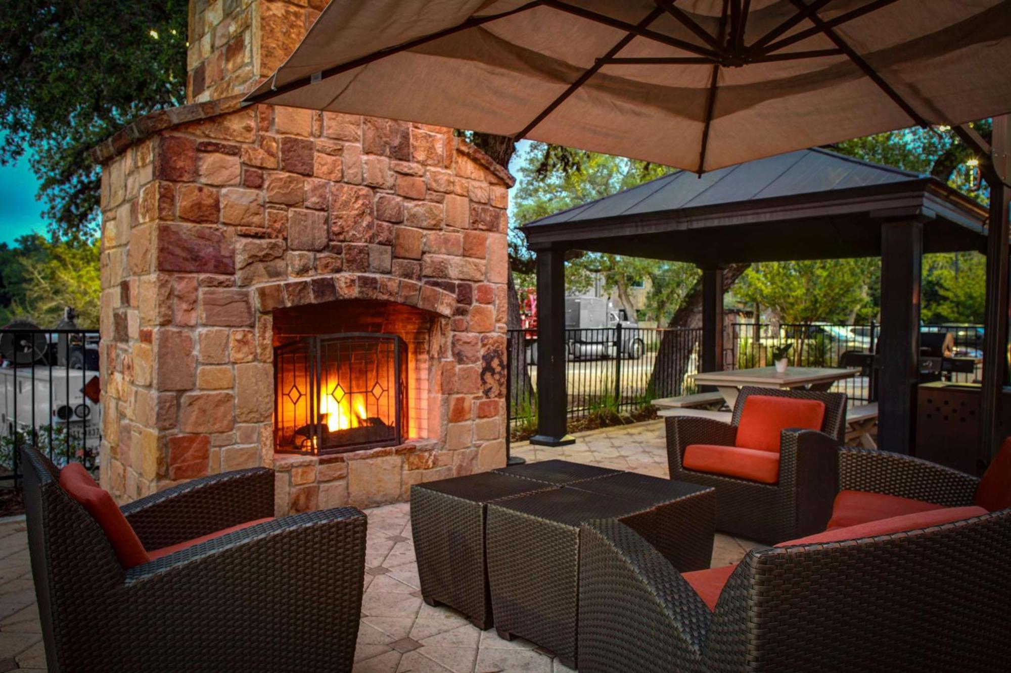 Hampton Inn & Suites Boerne Bagian luar foto